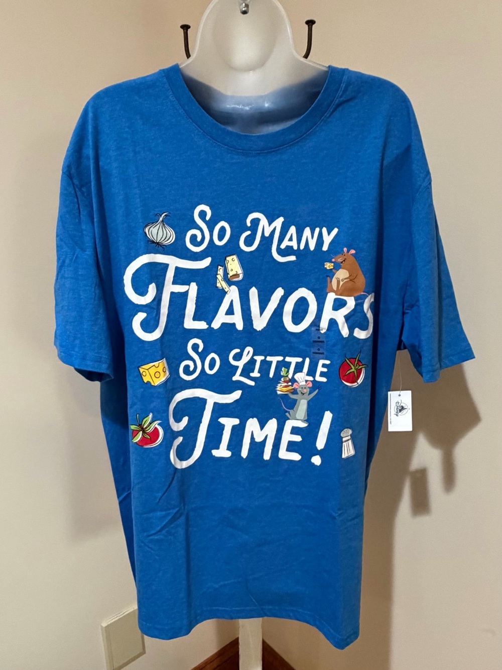 NEW DISNEY EPCOT RATATOUILLE SO MANY FLAVORS SO LITTLE TIME SHIRT LARGE REMY